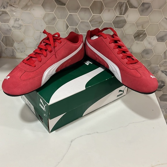 Scuderia Ferrari Speedcat - Picture 2 of 11